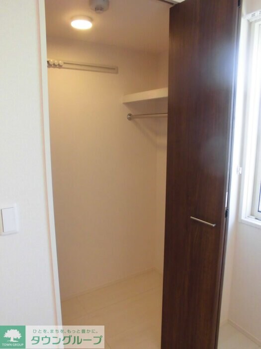 ロイジェントパークスレイクタウン III　Ｅの物件内観写真