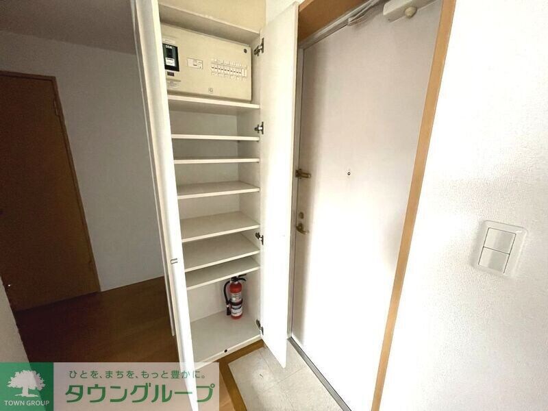 ロイヤル・クレストの物件内観写真