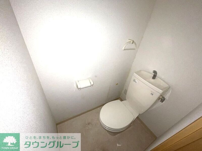 ロイヤル・クレストの物件内観写真