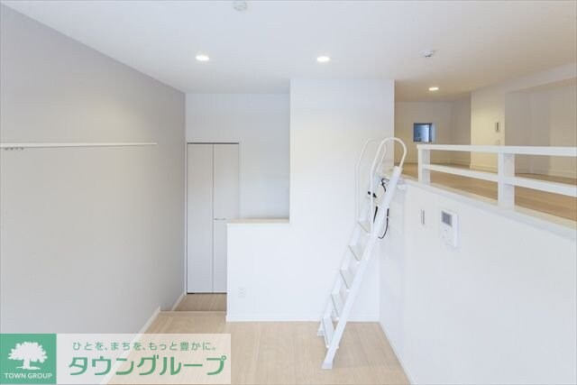 Oaks（オークス）の物件内観写真