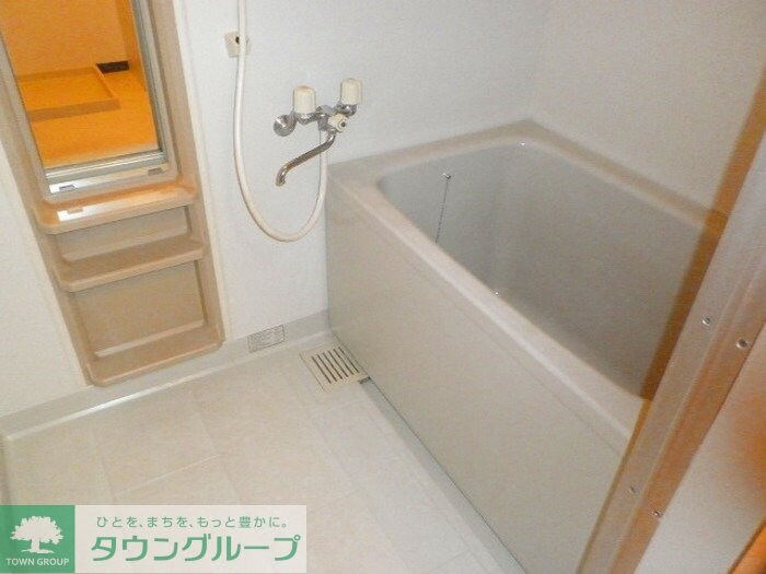 メゾン・フラワーヒルの物件内観写真