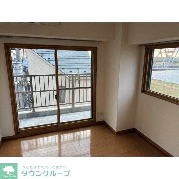 ヤサカハイム市川の物件内観写真