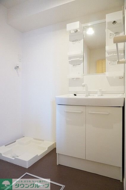 アン・ミケーリアの物件内観写真