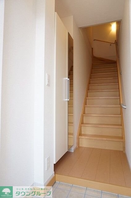 アン・ミケーリアの物件内観写真