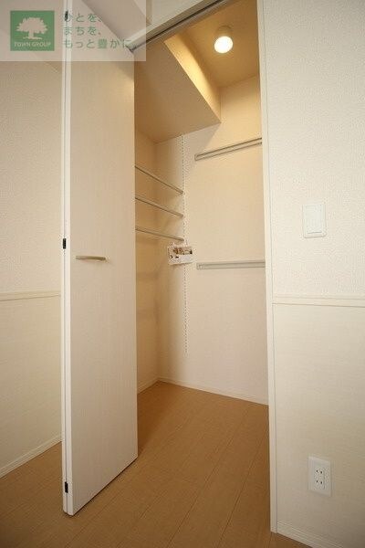 グローリアコート　Aの物件内観写真