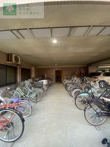 フローライト市川の物件内観写真