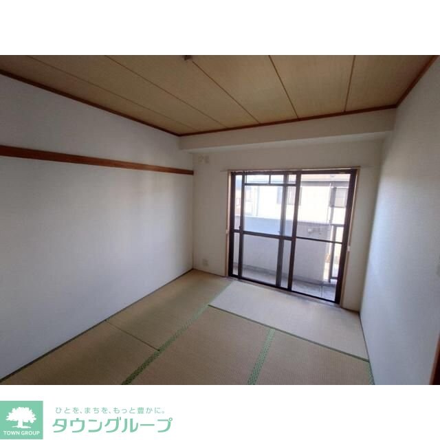 フローライト市川の物件内観写真