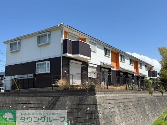 ブルーラグーンの物件外観写真