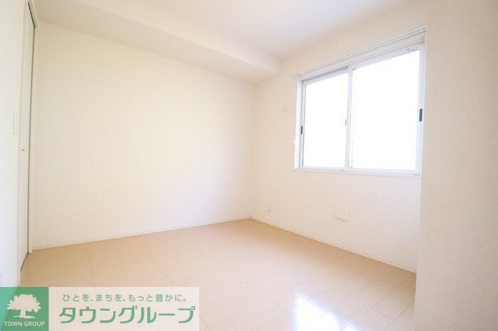 ファースト　キャロベリーの物件内観写真