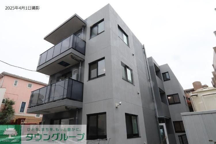 ロイヤルビラの物件外観写真