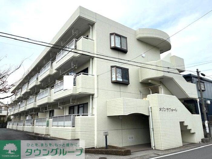 メゾンラフォーレの物件外観写真