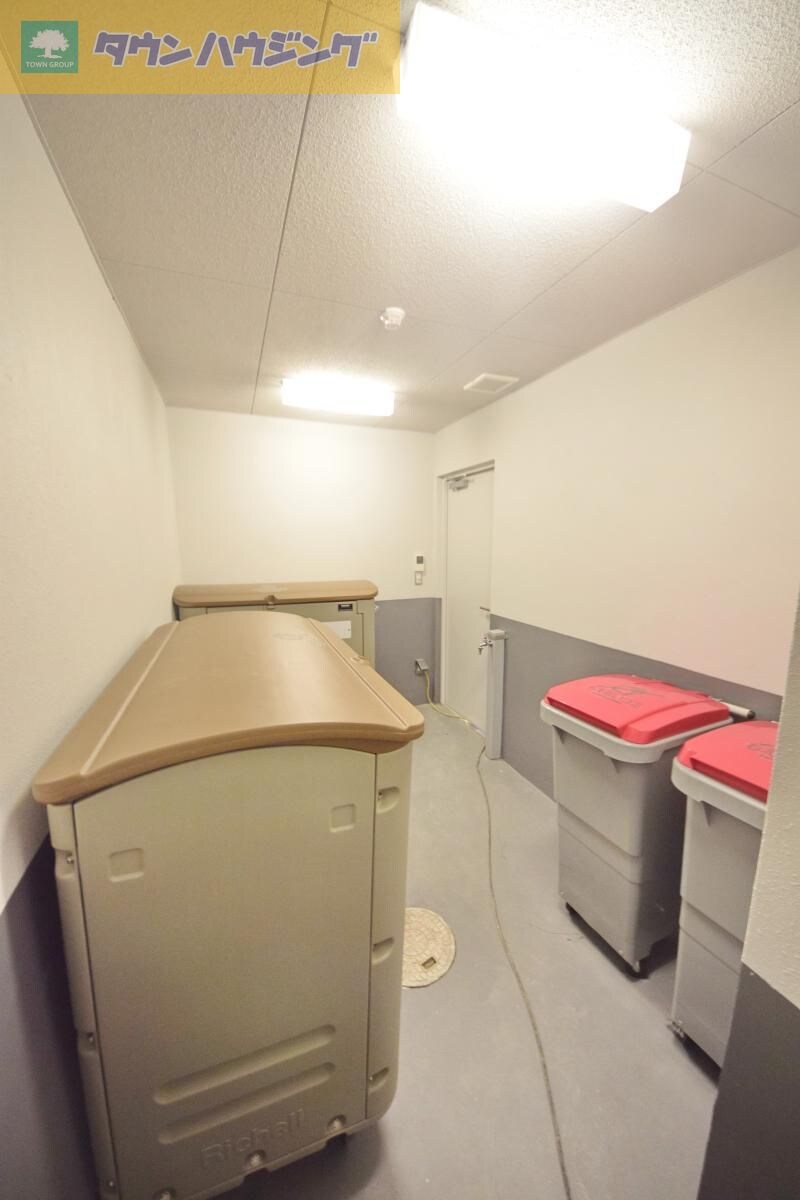 ＭＡＪＥＳＴＩＣ千葉みなとの物件内観写真