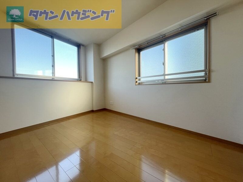 サンライズ市川の物件内観写真