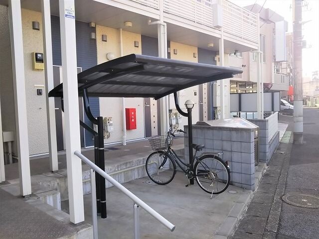 レオネクストネオエスト花園の物件内観写真