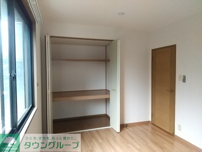 ヴィラモデルナＤの物件内観写真