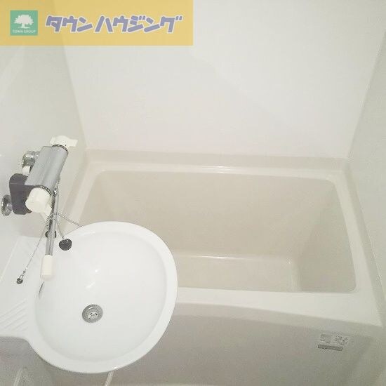 レオパレスサンロク東幕張の物件内観写真