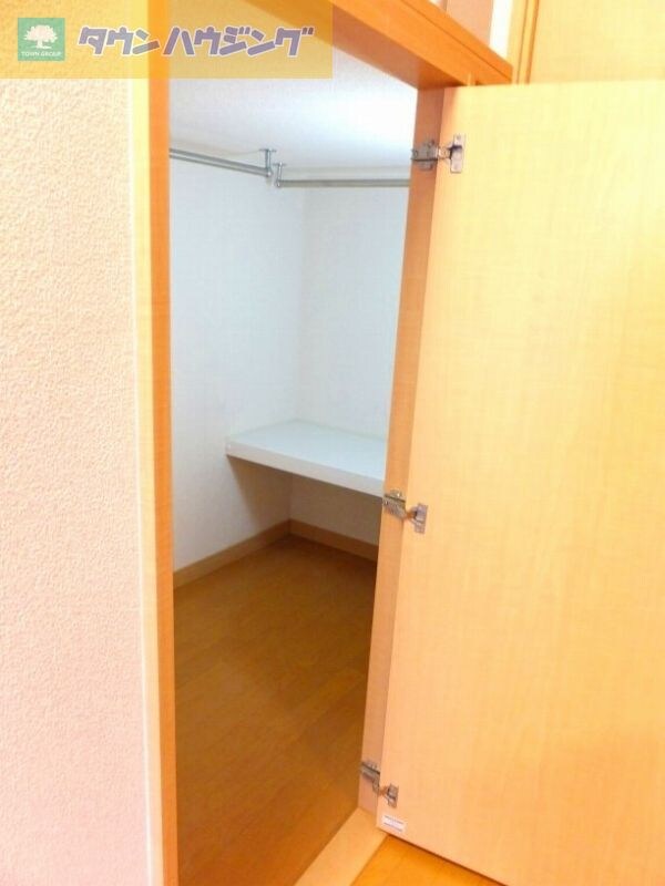 レオパレスサンロク東幕張の物件内観写真