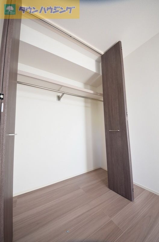 グランデュール春日の物件内観写真