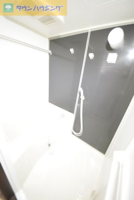 メイアジュール登戸の物件内観写真