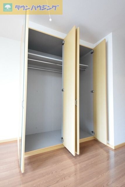 ティアラの物件内観写真