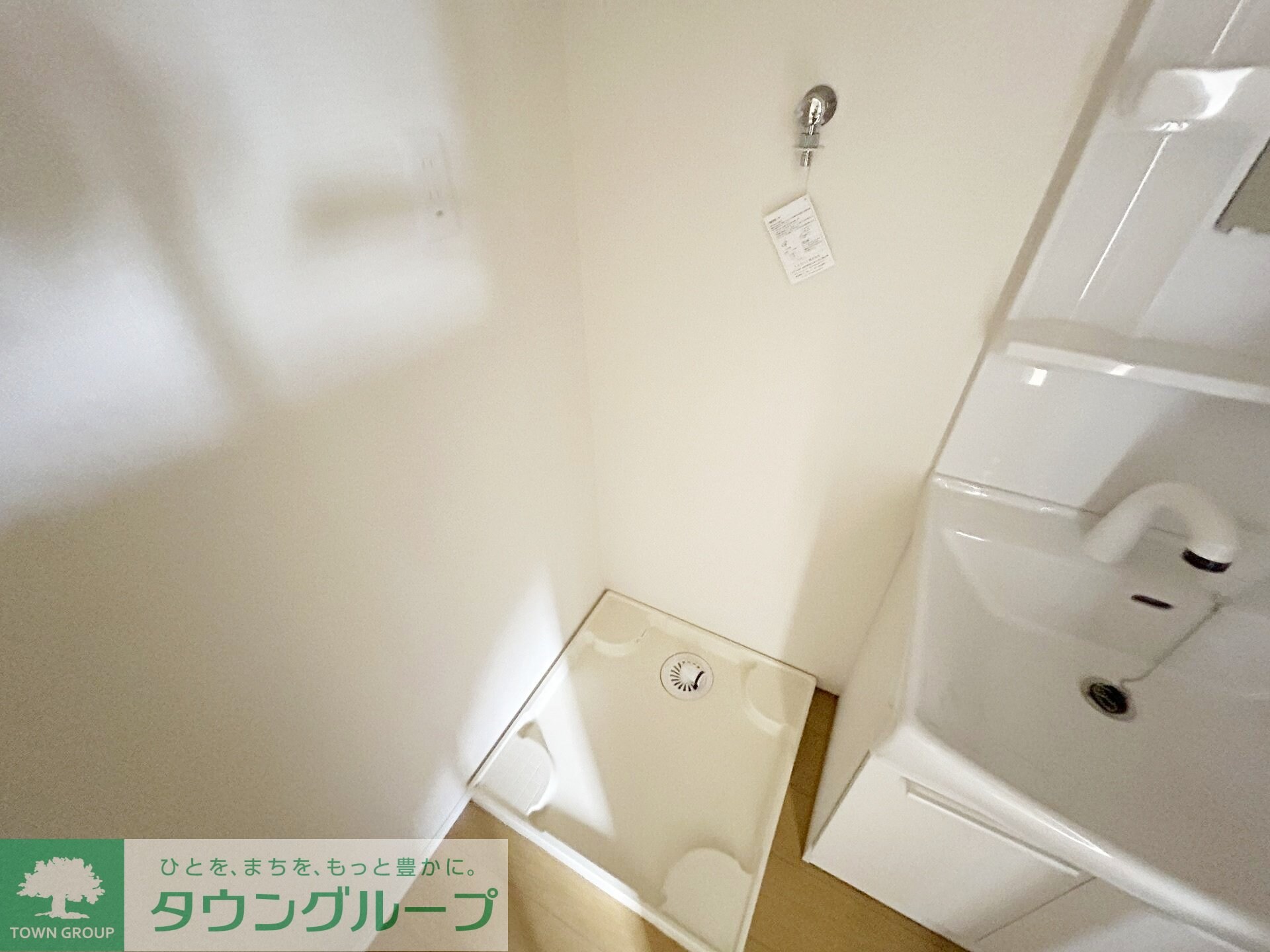 ＥＭＭＡ検見川の物件内観写真