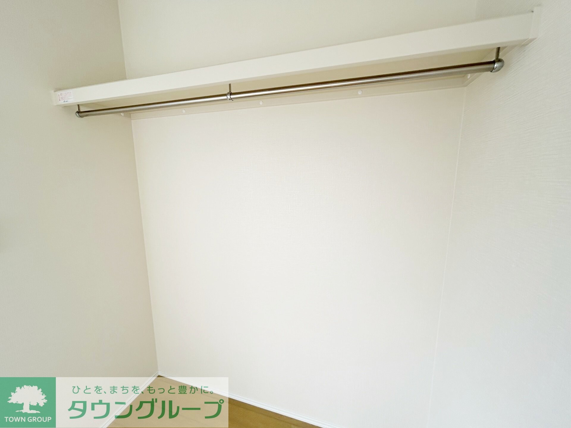 ＥＭＭＡ検見川の物件内観写真