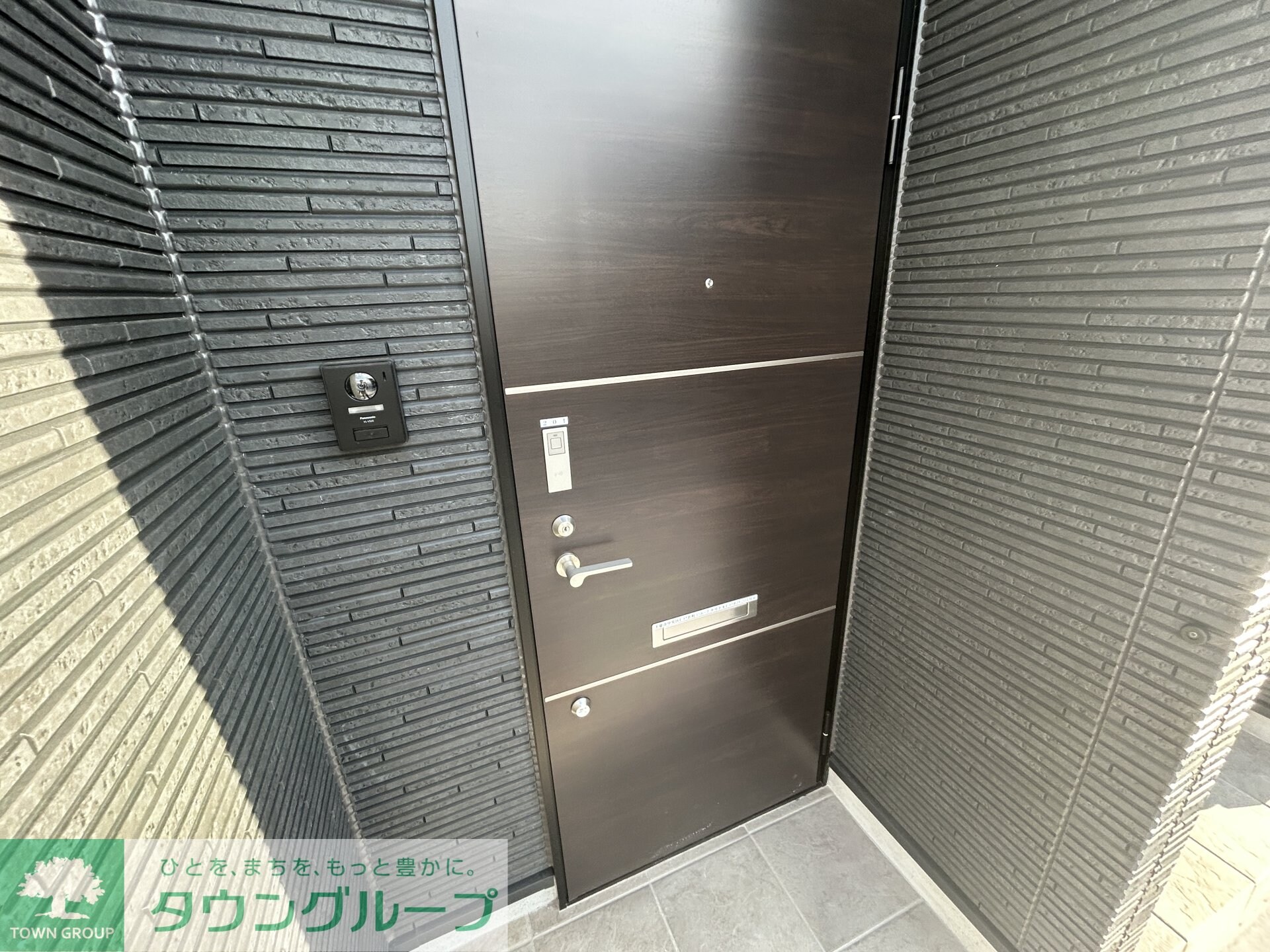 ナリトモ仁戸名Ｄの物件内観写真