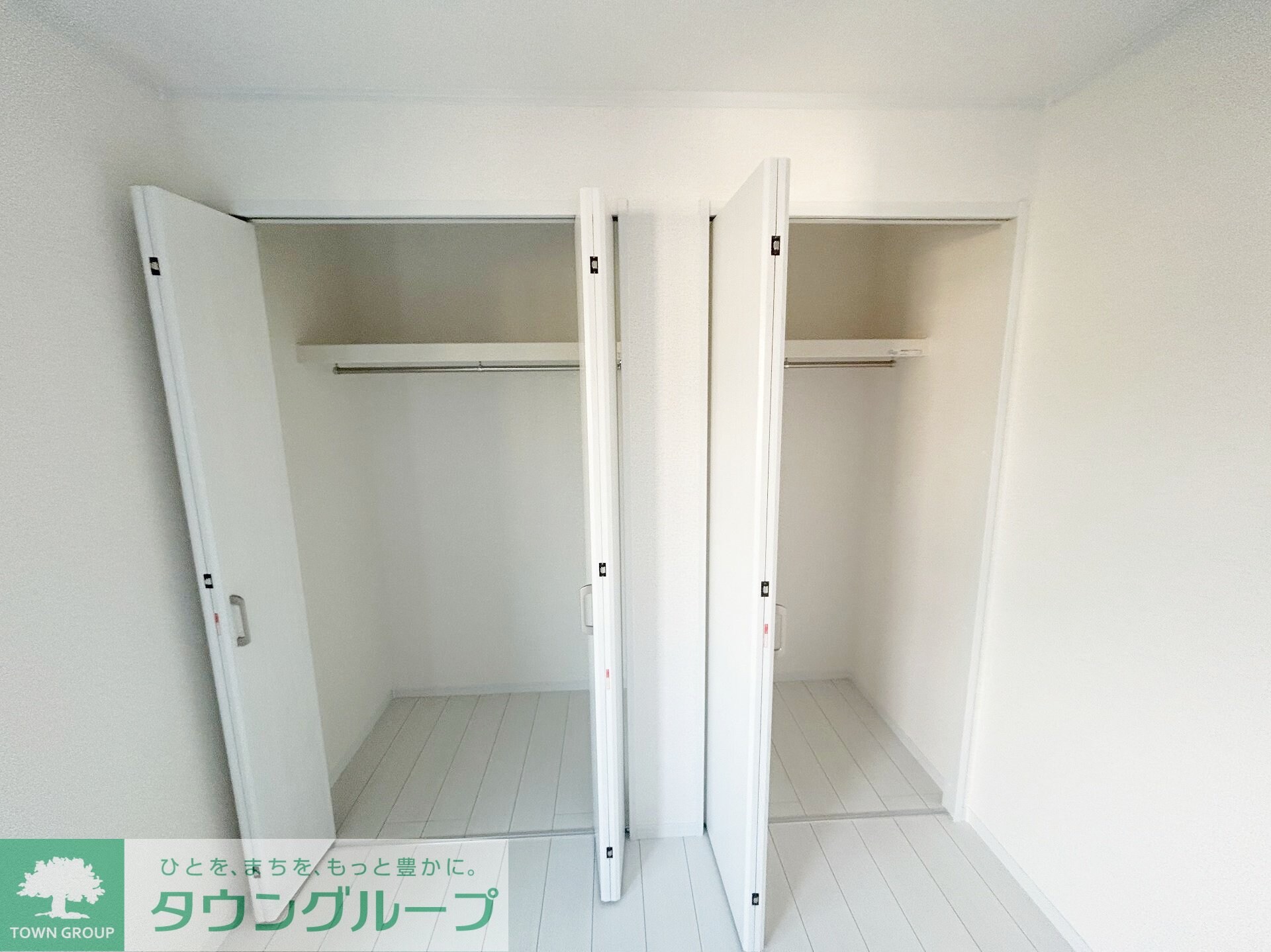 ナリトモ仁戸名Ｄの物件内観写真