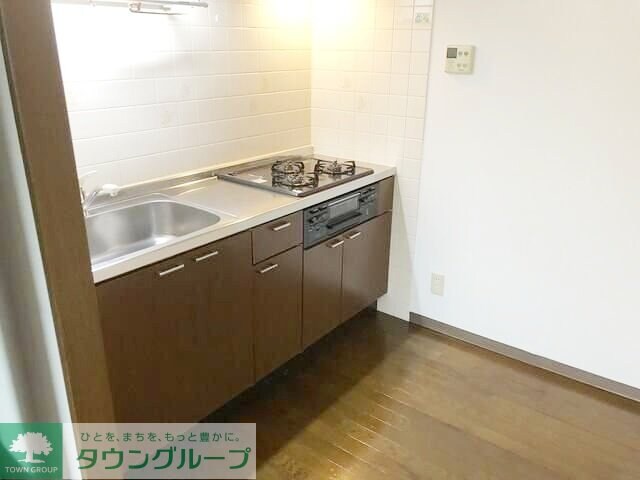 フィオーレ栗の葉の物件内観写真