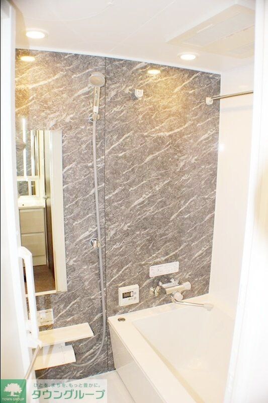 グランパティオス公園西の街５番館の物件内観写真