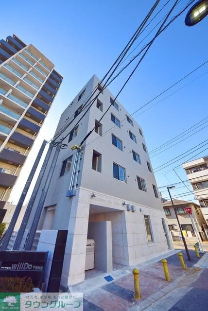 シャトーライフ千葉１の物件外観写真