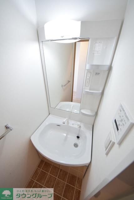 シャトーライフ千葉１の物件内観写真