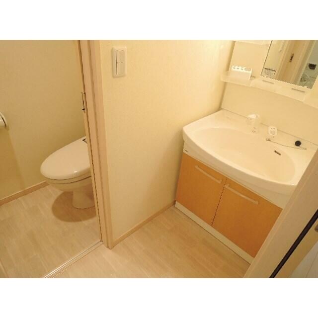 アンプレッセの物件内観写真