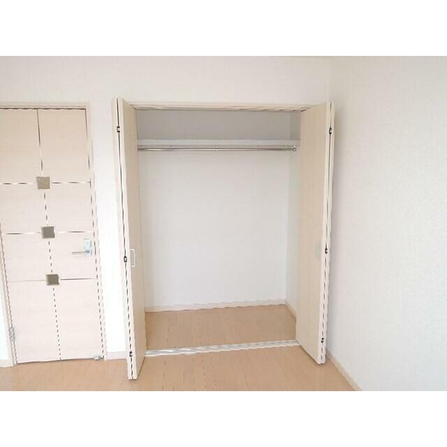 アンプレッセの物件内観写真