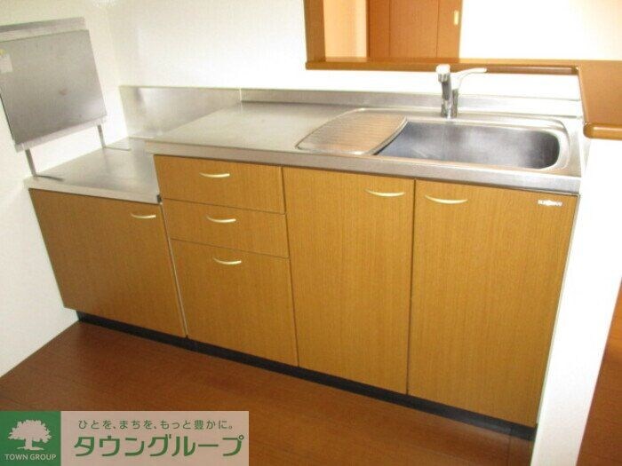 リビングタウンみのり台Ａの物件内観写真