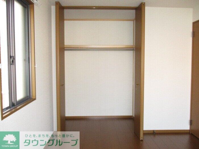 リビングタウンみのり台Ａの物件内観写真