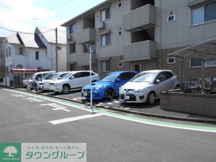 ラ　ティーダの物件内観写真