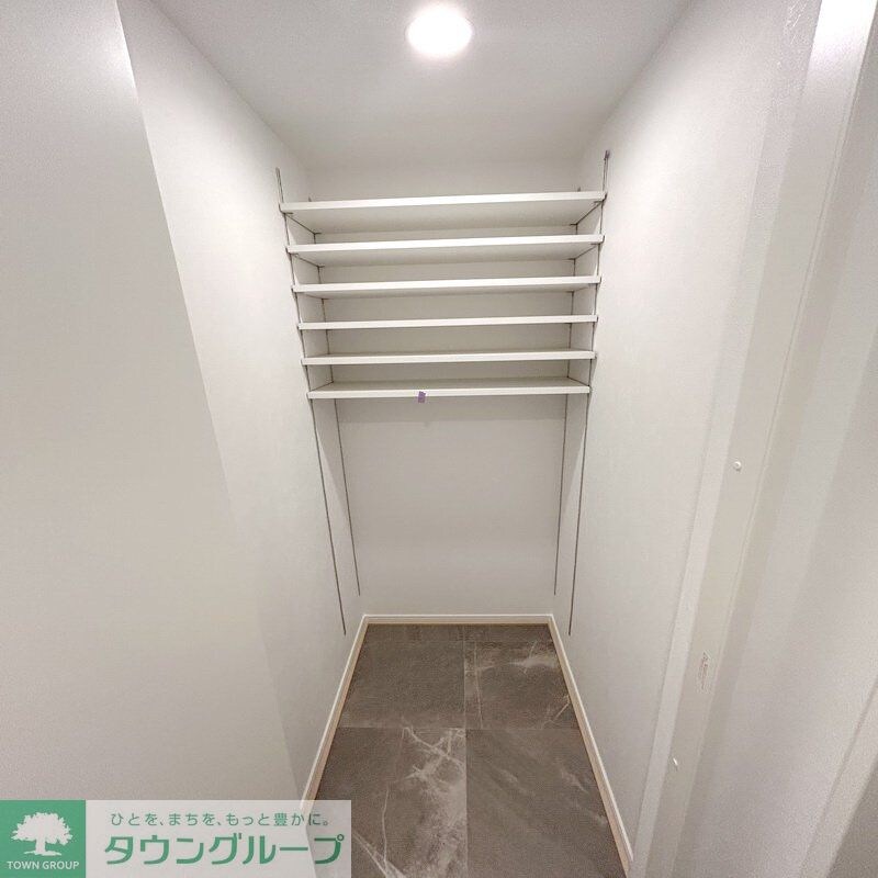 ｇｒａｓｓ　ｃｏｕｒｔの物件内観写真