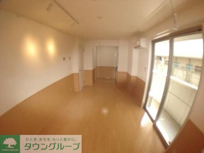 ロイヤルパレス市川の物件内観写真