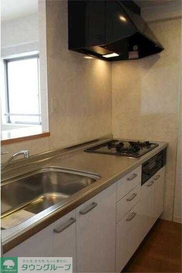 クリスタルコートの物件内観写真