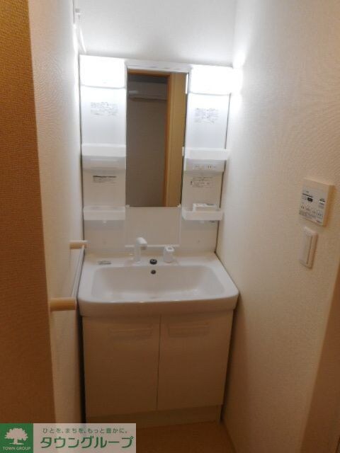 ノイクラールの物件内観写真