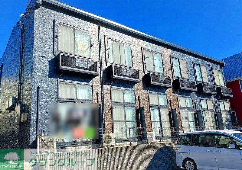 レオパレスワールド中和倉の物件外観写真