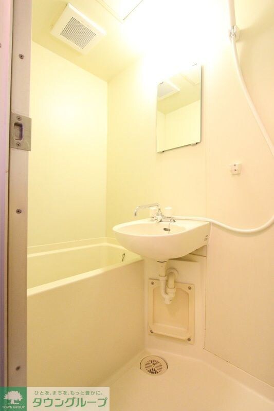 シティーシャトレーAの物件内観写真