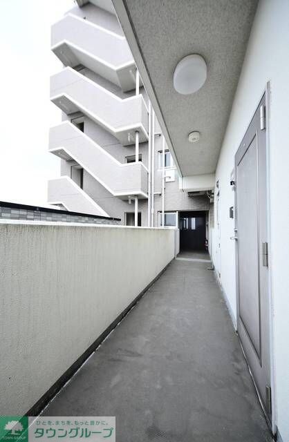 サル・ドュ・セジュールの物件内観写真