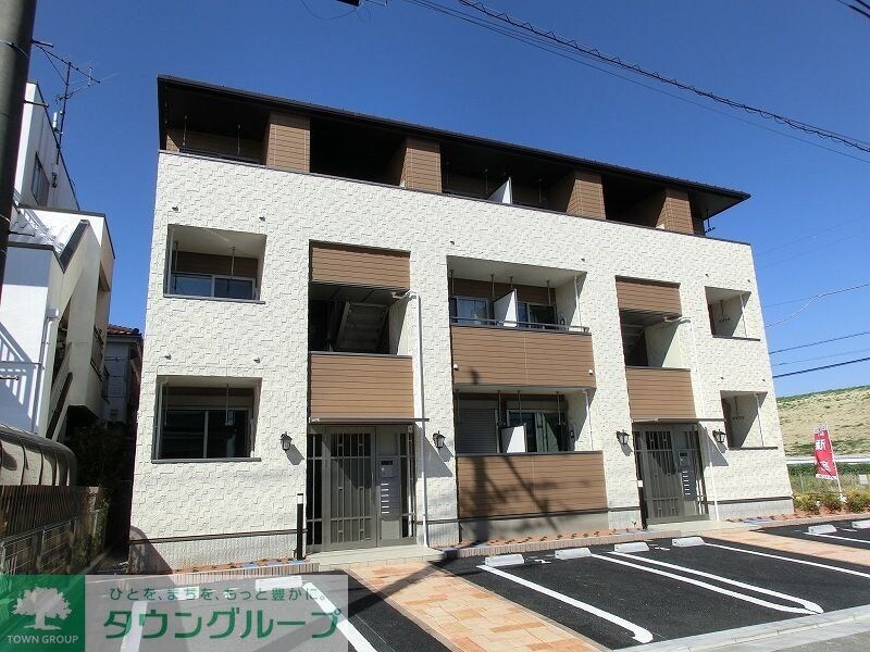 ベル　パフィオの物件外観写真