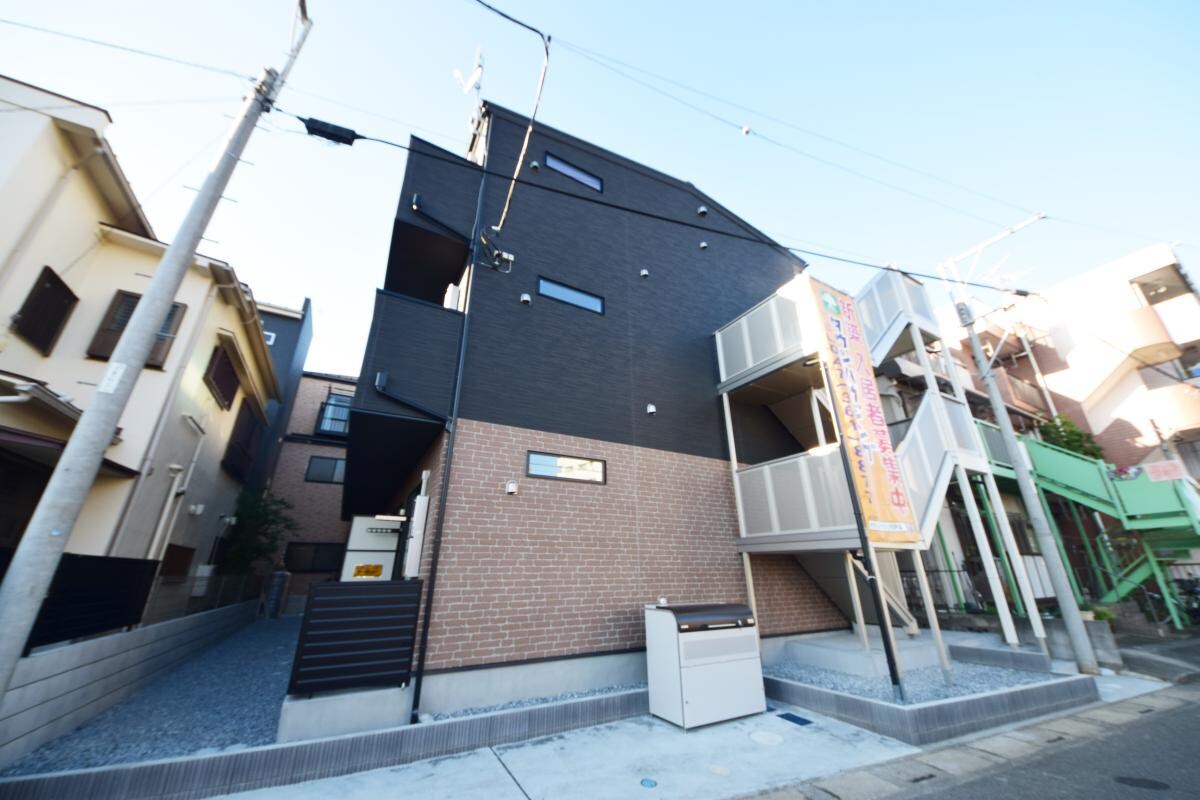 ルミナスハナ稔台の物件内観写真