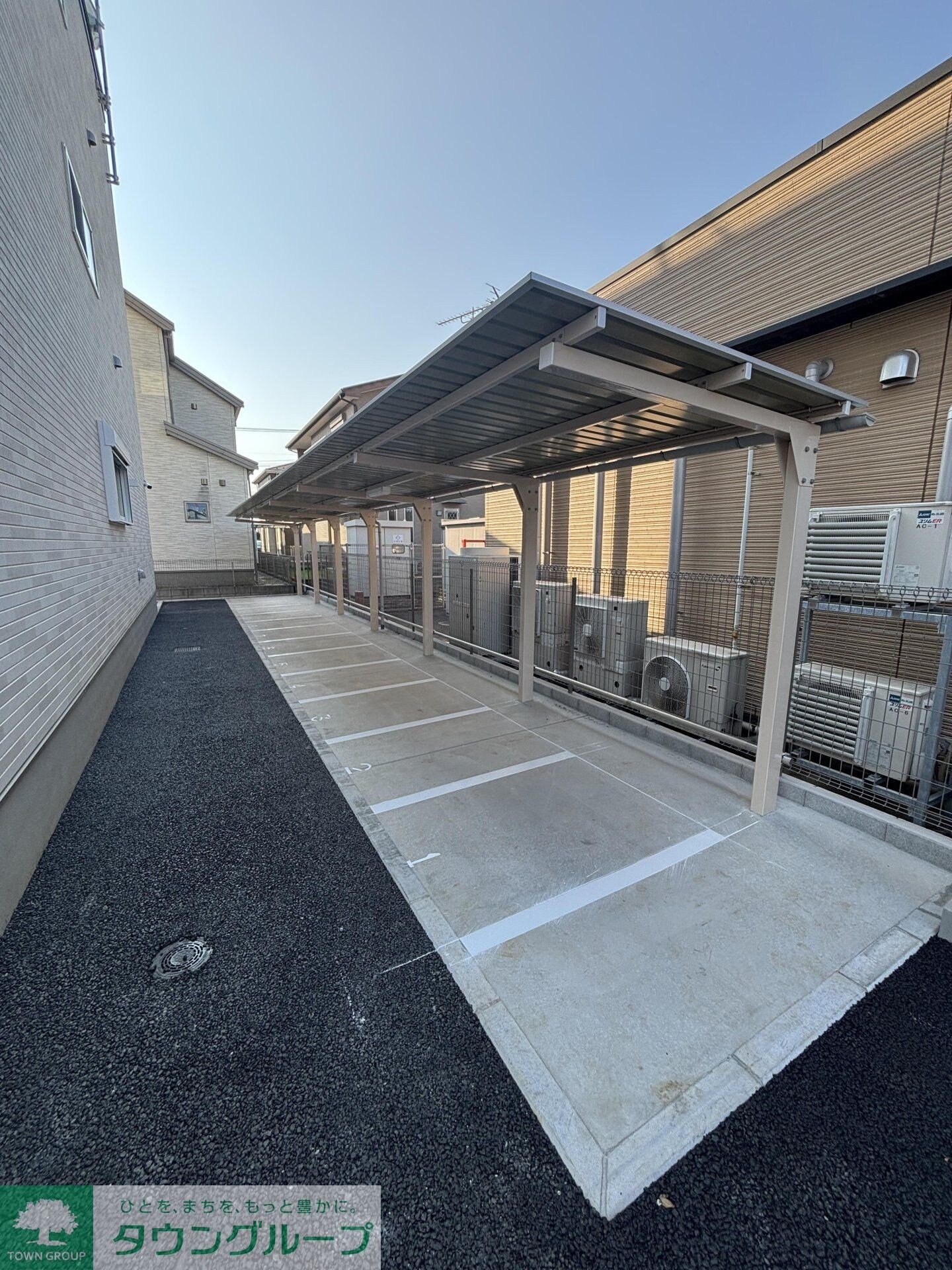 GREEN GABLES FAMIRIA Bの物件内観写真