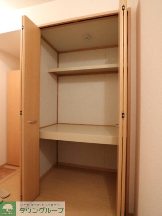 コリーヌ・　アンの物件内観写真