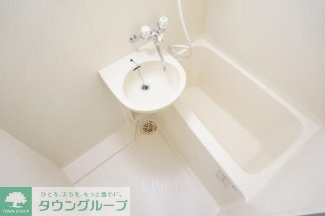 パインリーフドエルの物件内観写真