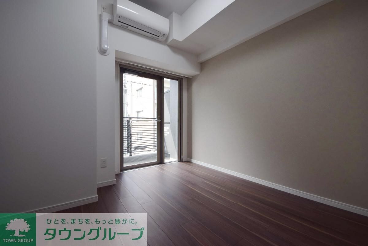 ジェノヴィア綾瀬スカイガーデンの物件内観写真